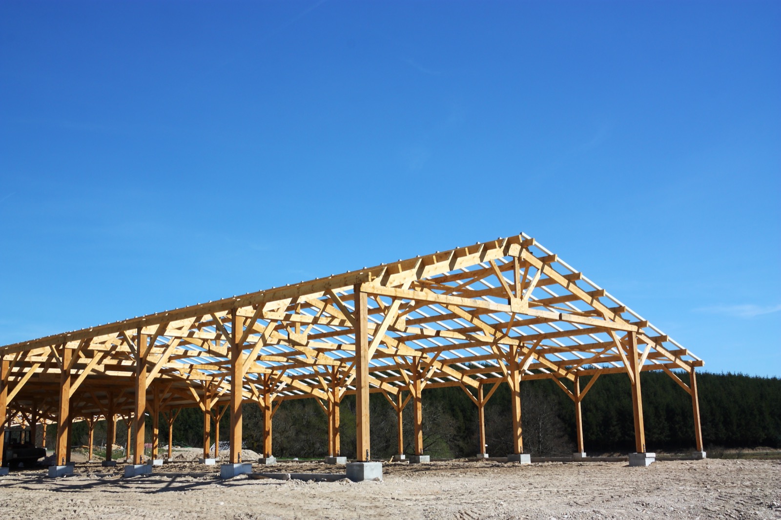 Framing of a pole barn / drive shed